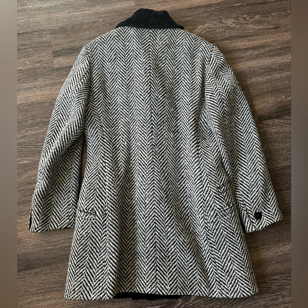Gianni Versace 1973 Herringbone Wool Double Breasted Peacoat - Picture 9 of 12